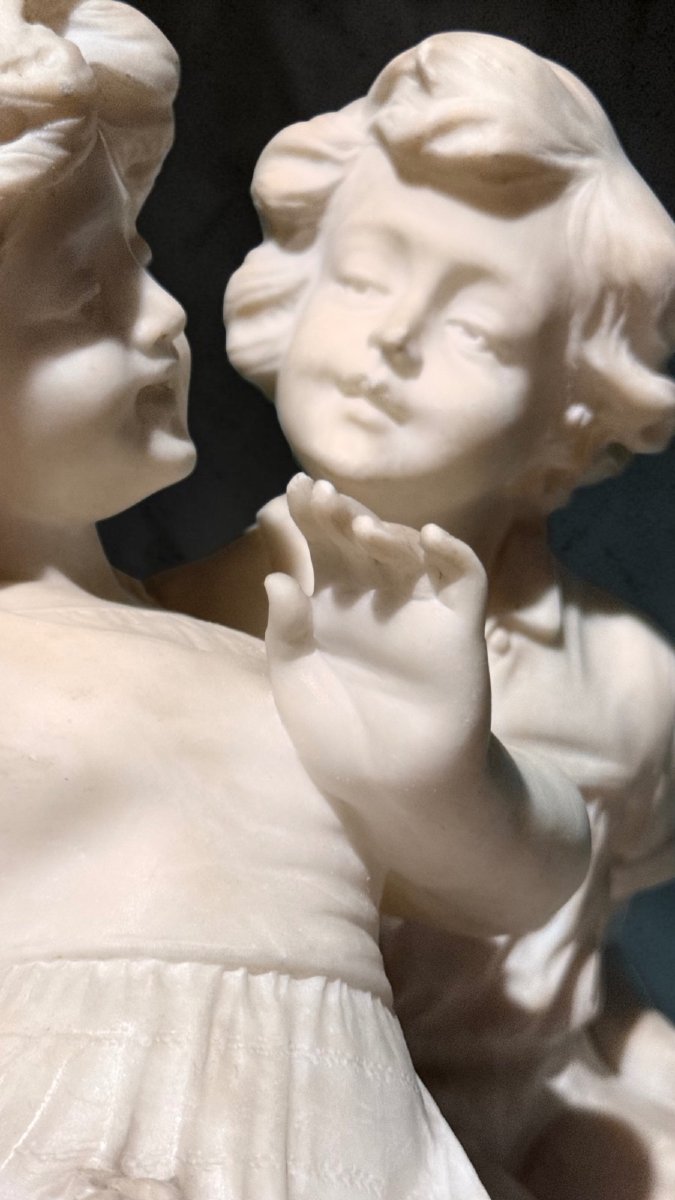 Statua raffigurante una giovane coppia di fanciulli -photo-7