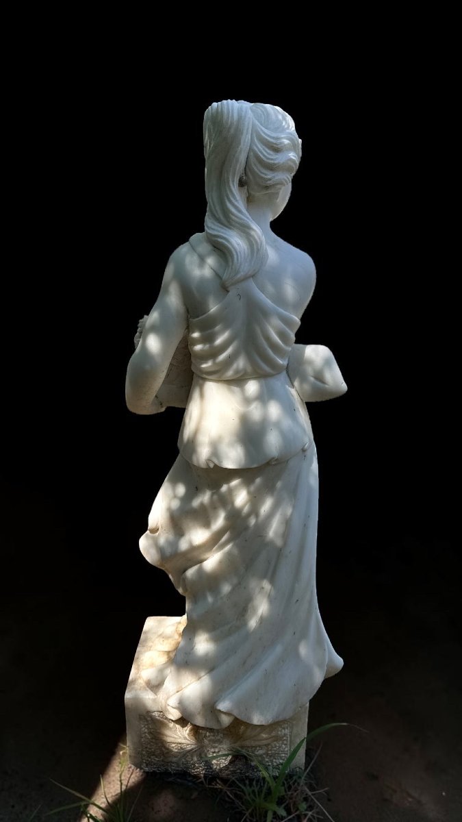 Statue raffiguranti Le Quattro Stagioni in Marmo -photo-4
