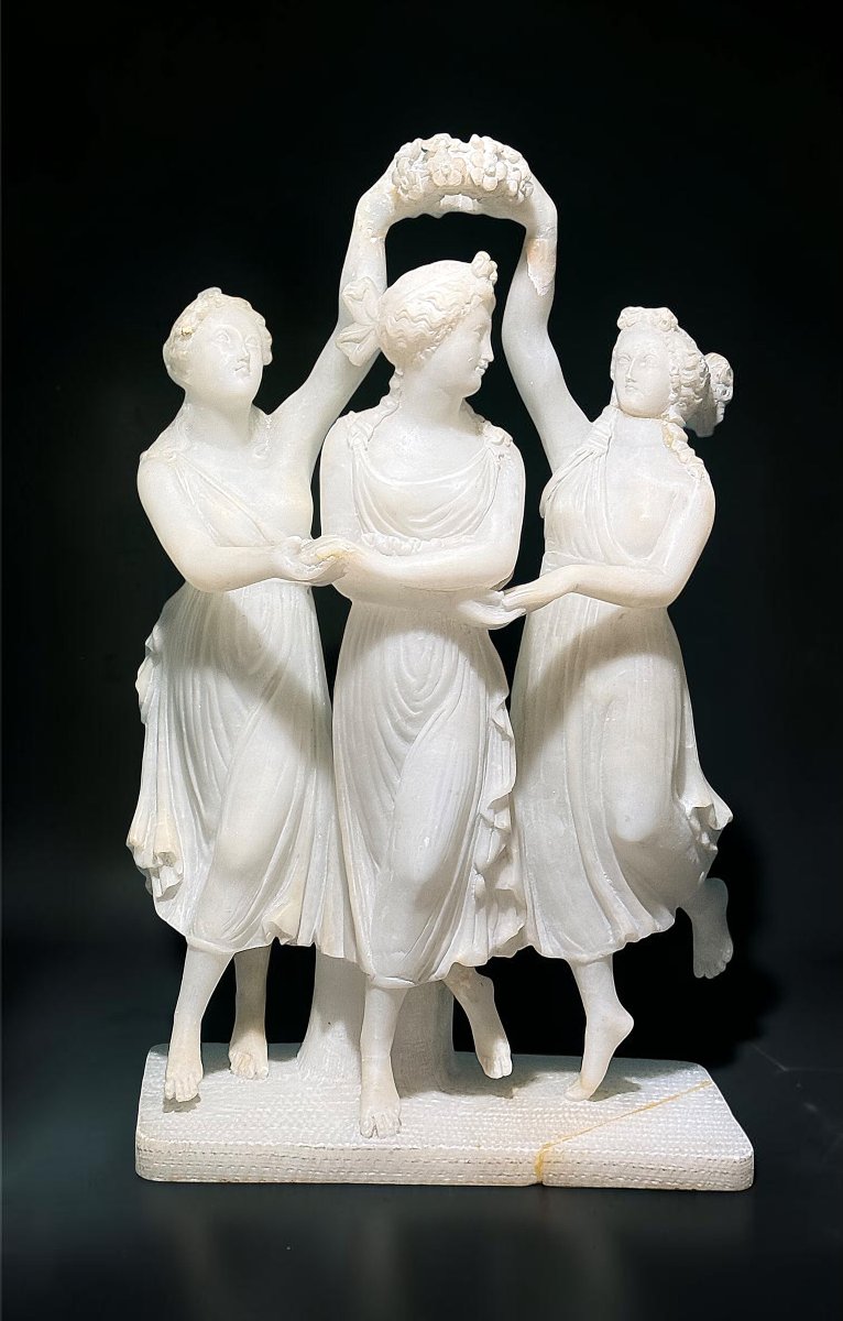 Scultura neoclassica raffigurante Le Tre Grazie Greche 