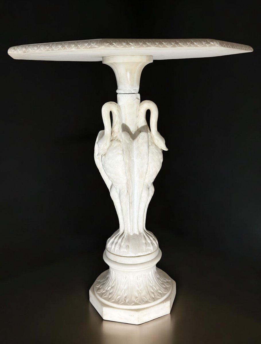 Tavolo Ottagonale Marmo Carrara, con cigni e decorazioni -photo-8