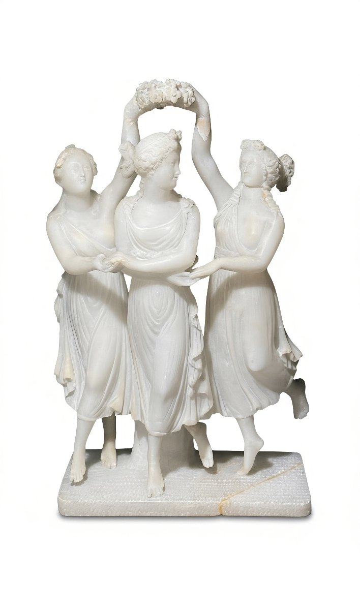 Scultura neoclassica raffigurante Le Tre Grazie (o Cariti) della mitologia greca