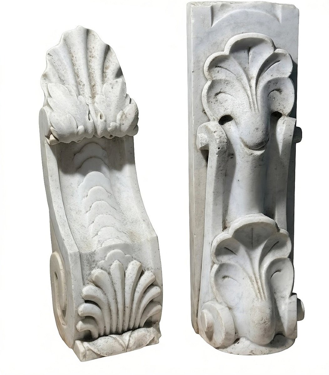 Coppia di Piccoli Elementi Architettonici decorativi in Marmo Bianco di Carrara -photo-2