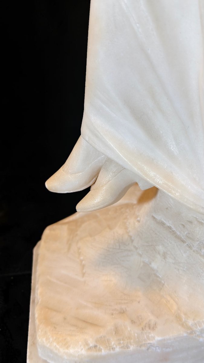 Statua fanciulla con Gomitolo di lana-photo-6