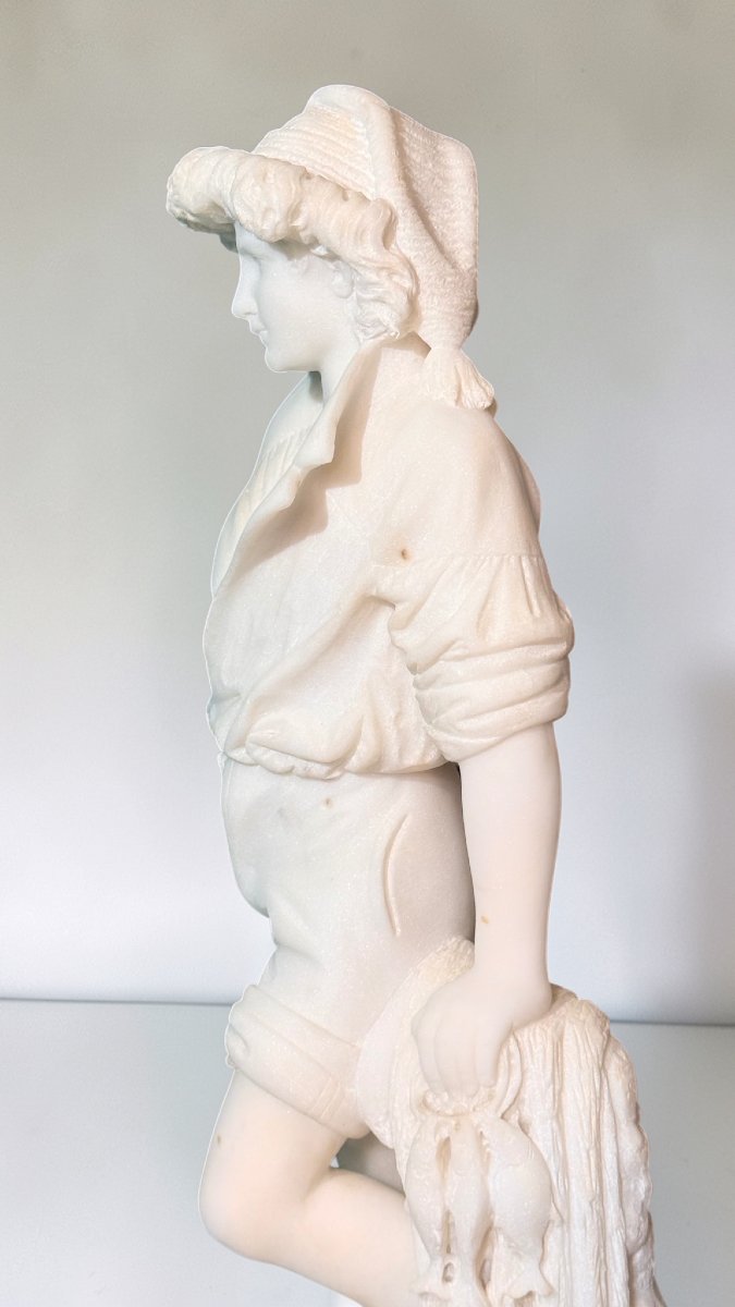 Statua raffigurante Masaniello in Marmo Bianco di Carrara -photo-1