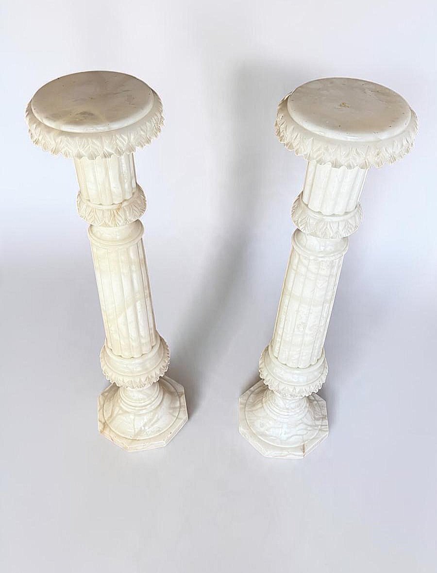 Coppia di Colonne in Marmo Bianco di Carrara -photo-3