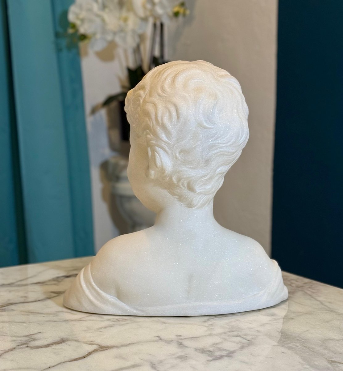 Busto raffigurante un Fanciullo Sorridente in Marmo Bianco Statuario di Carrara -photo-4