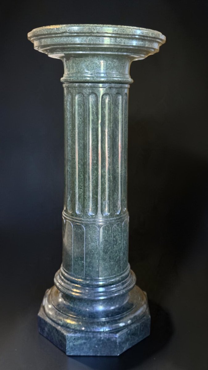 Grande Colonna in Marmo Serpentino Alpi Verde-photo-8