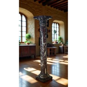 Colonna in Marmo Rosso Scuro