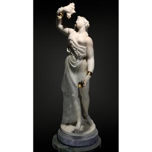 Statua raffigurante Erigone con grappolo d'uva, Marmo Bianco Statuario di Carrara, Foucou 1739