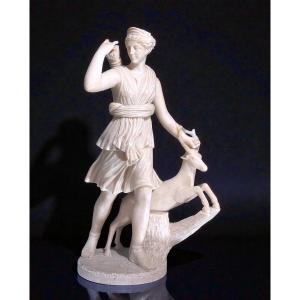 Statua raffigurante Diana, dea della Caccia 