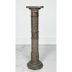 Colonna in Marmo Brecciato