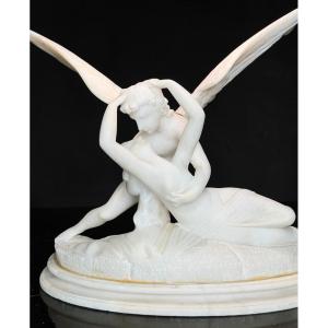 Statua raffigurante Amore e Pische, dal modello di Antonio Canova, Marmo Bianco Carrara 