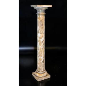 Colonna in Onice 