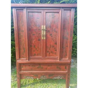 Chinese Red Lacquer Lingerie And Figures 