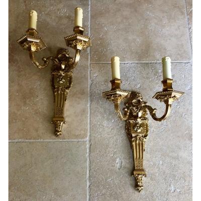 Paire d'Appliques Louis XVI, signée VIAN