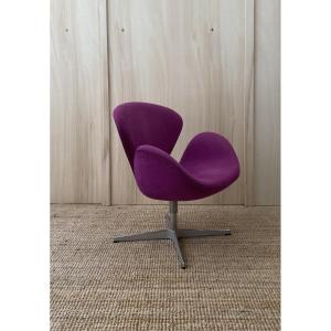 Swan Armchair - Arne Jacobsen