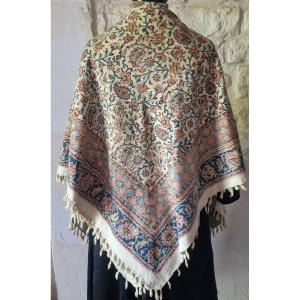 Imprinted Chale - Iran - Dominant Shades Of Blue And Red - 20th Century