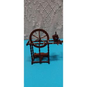 Miniature Spinning Wheel Masterpiece - Early 20th Century