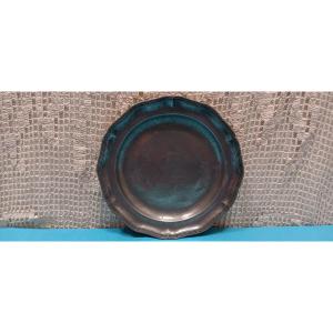 Pewter Dish, Late 18th - Early 19th Century