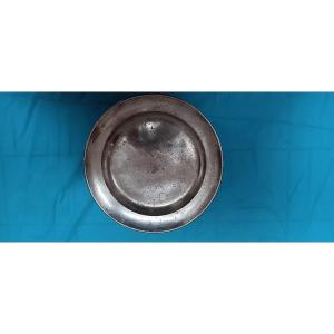 Pewter Dish, Late 18th - Early 19th Century