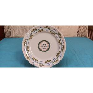 Lunéville Patronymic Plate - Late 18th, Early 19th Century.