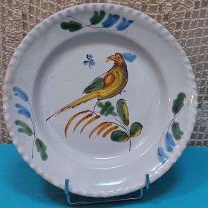 Plate With A Bird From Epinal - Late 18th, Early 19th Century