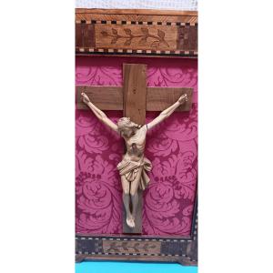 Christ In A Marquetry Frame - Late 18th, Early 19th Century
