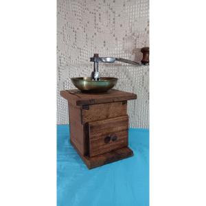 19th Century Countertop Coffee Grinder