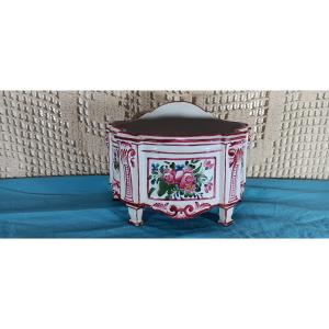 St Clément Wall Flower Girl - Late 18th, Early 19th Century