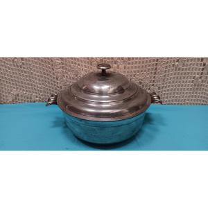 Pewter Covered Vegetable Dish From Besançon - 18th Century