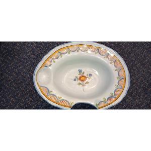 Shaving Dish - Late 18th Or Early 19th Century