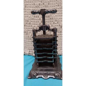 Toy, Bookbinder's Press From The Children's Paradise, Rue De Rivoli - Late 19th, Early 20th Century