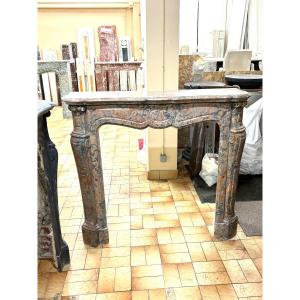 Antique Fireplace In Pink Engurais Marble Say Pompadour With Louis XV Feet Late 19th Century 