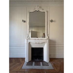 Pair Of Small Antique Pompadour-style Flat Fireplaces Made Of White Carrara Marble