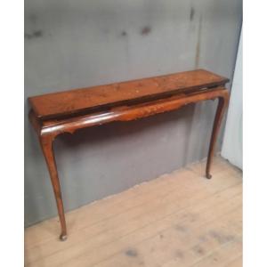 Narrow Console From The Far East