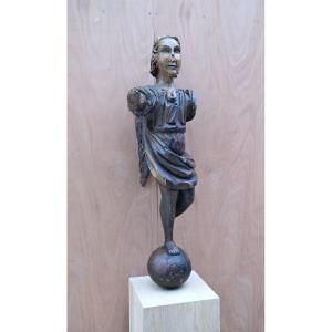 Sculpture Of A Religious Angel In Carved Wood And Polychromy, Late 18th Century  