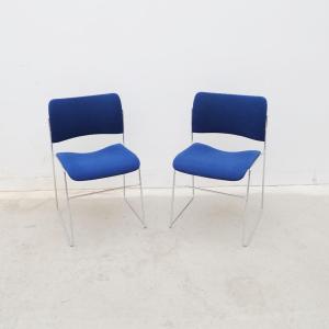 Pair Of “4/40” Stacking Chairs By David Rowland For Howe (usa) 