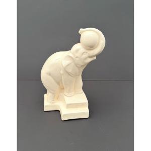 Art Deco Statue 