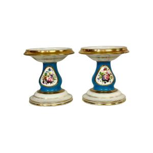 19th C. Pair Of Porcelaine De Paris Cassolettes
