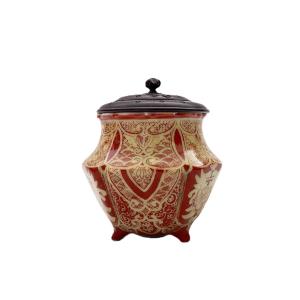 Makuzu Kozan - Meiji Japanese Porcelain Covered Pot / Vase