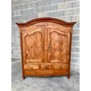 Buffet, Louis XV, 18th Century Cherry Wood Gendarme Hat. Century 