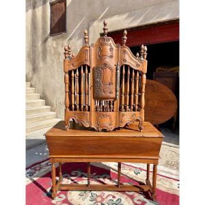 Set, Provencal Walnut Panetière From The 18th Century