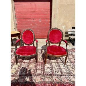 Pair Of Louis XVI Armchairs With Medallion From The 19th Century.