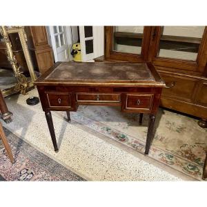 Louis XVI Mahogany Desk, 18th Century