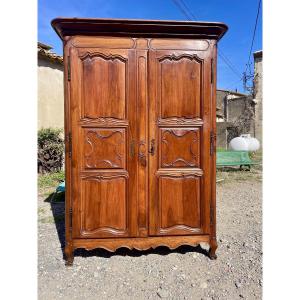 Louis XV Lyonnaise Armoire, In Walnut, 18th Century 