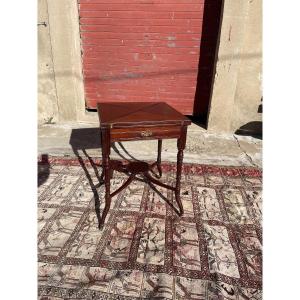 Maple & Co. English Table. 1900.