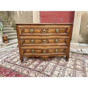 Provençal Louis XV Style Walnut Chest Of Drawers From The 18th Century.
