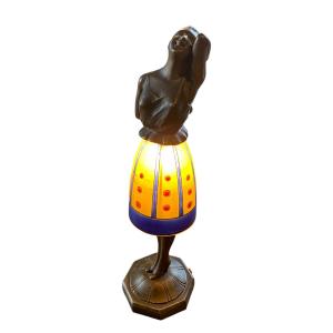 Art Deco "lady" Night Light - Signed Patent