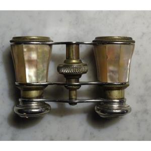 Pair Of Mother-of-pearl Theater Binoculars 19th