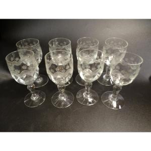 8  Cristal Wine Glasses Late 19th